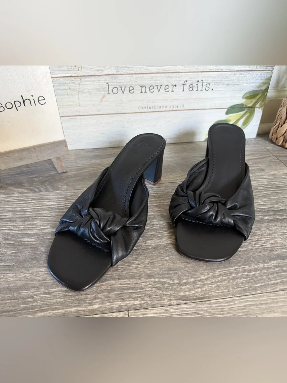 J. Crew Knotted Block Heel Slide Sandals in Black Leather. Size 7